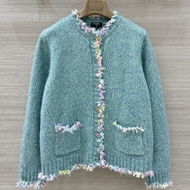Ch**el outwear
